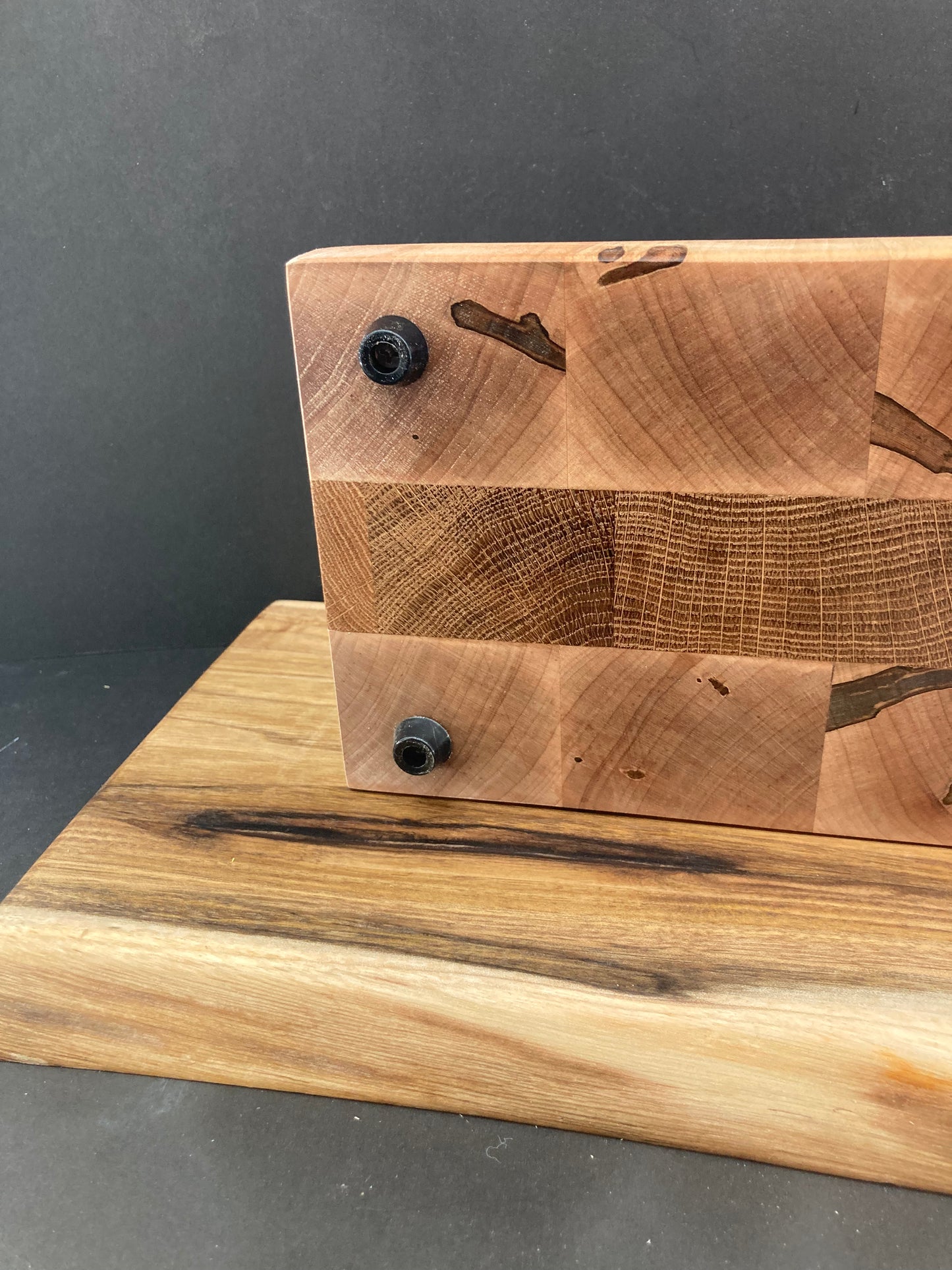 Cribbage Board: Oak and Ambrosia Maple