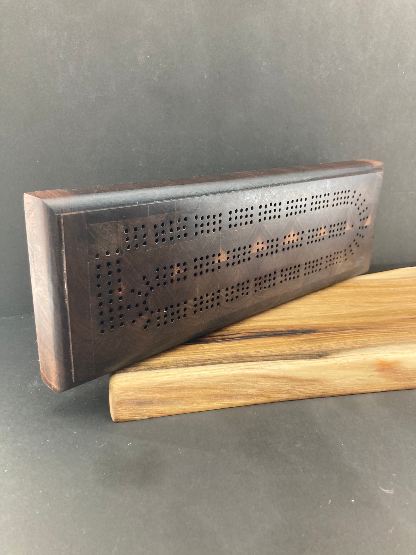 Walnut Cribbage Board