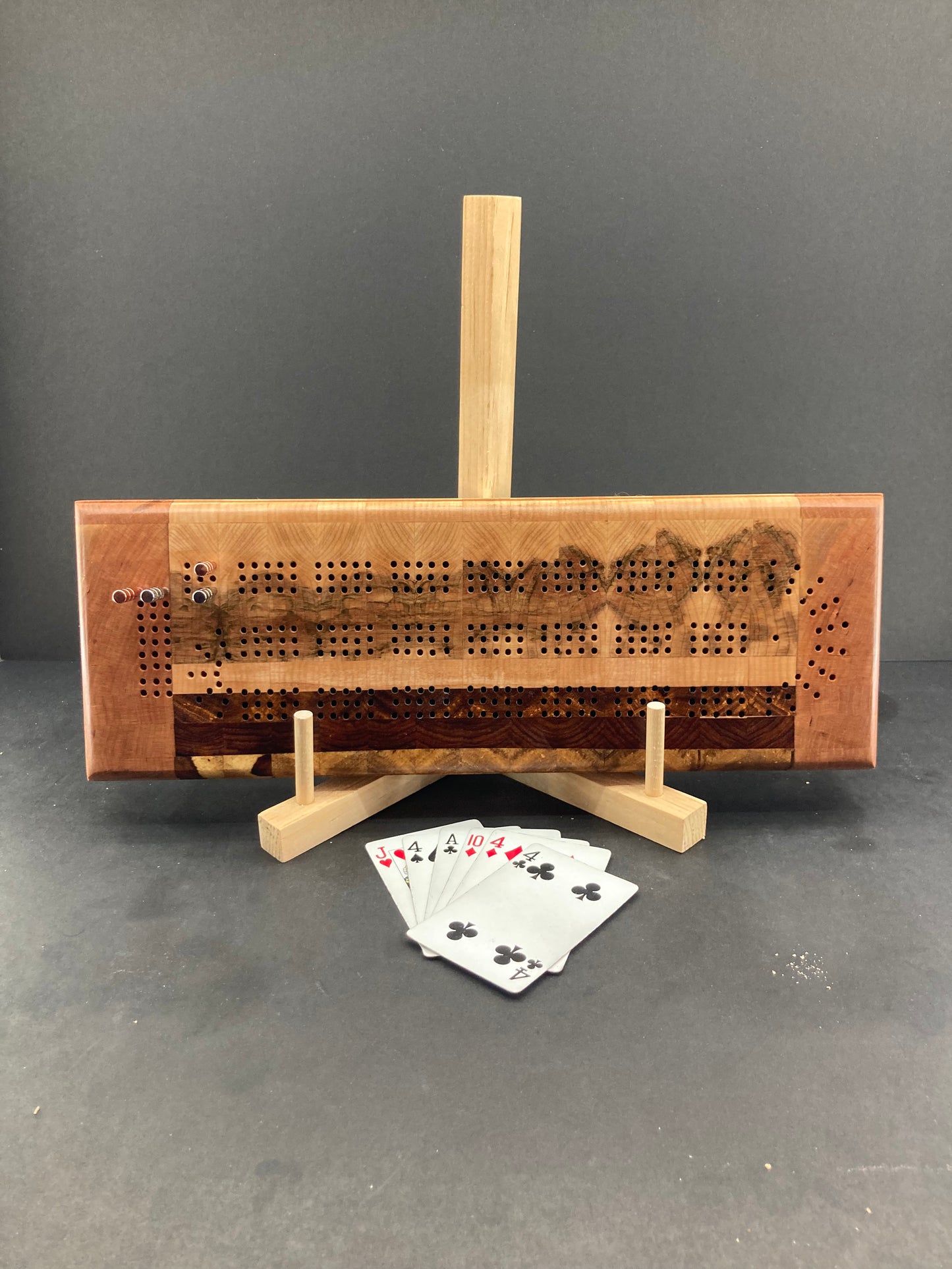 Endgrain Olive/Maple Cribbage Board