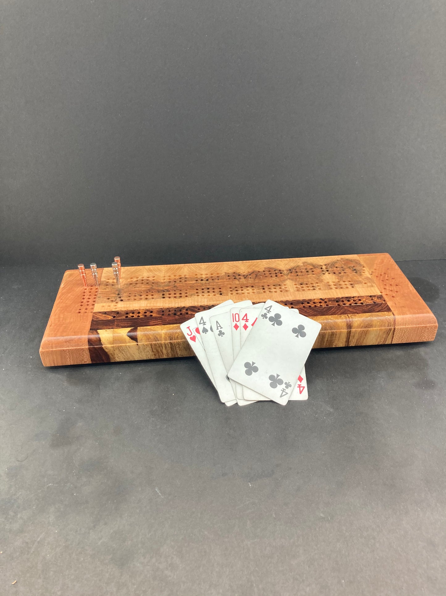 Endgrain Olive/Maple Cribbage Board